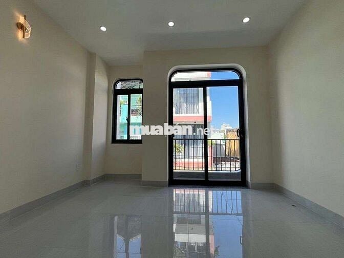 Hẻm 5m, nhà mới, 4pn giá tốt p.Tân thới hiệp, sổ vuông đẹp