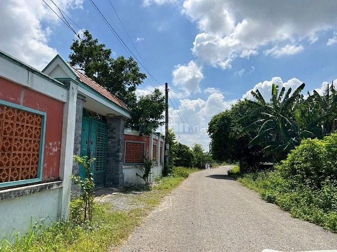 Bán đất vườn Tân Phú Trung dt 511m2 giá 2ty150 sổ hồng riêng,thổ cư