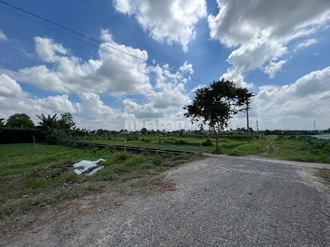 Bán đất vườn Tân Phú Trung dt 511m2 giá 2ty150 sổ hồng riêng,thổ cư