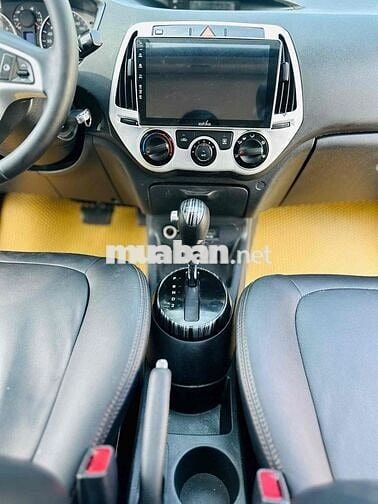 Hyundai i20 2013  1.4 AT -