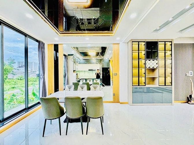 🌟 NHÀ ĐẸP QUẬN 7 – SÁT BÊN PHÚ MỸ HƯNG – XE HƠI VÀO TẬN NHÀ 🌟