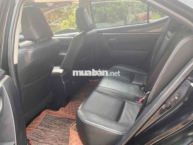 Toyota Corolla Altis 2018 2.0V rin đẹp fun đồ chơi