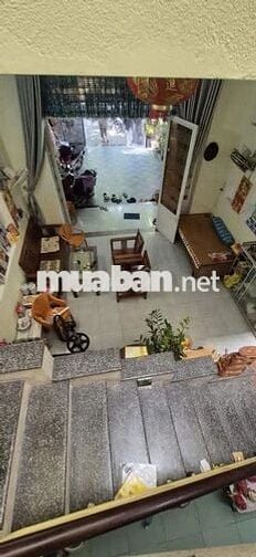 Bán nhà 2 tầng mặt tiền đường Nguyễn Xí - sát ngã tư Hồ Qúy Ly