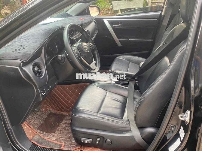 Toyota Corolla Altis 2018 2.0V rin đẹp fun đồ chơi