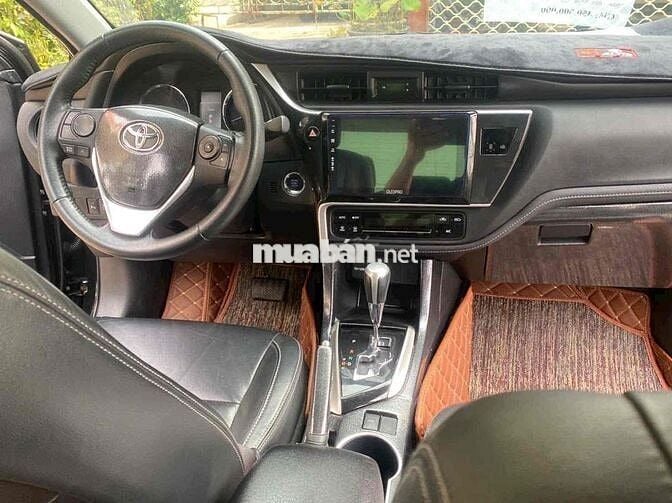 Toyota Corolla Altis 2018 2.0V rin đẹp fun đồ chơi