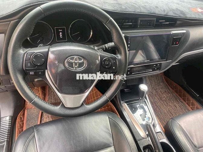 Toyota Corolla Altis 2018 2.0V rin đẹp fun đồ chơi