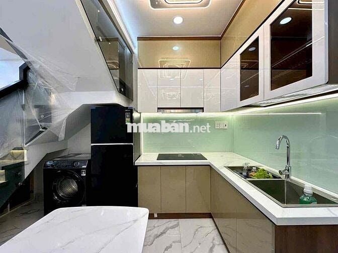 Cho thuê nhà sát vách quận 4 FULL nội thất cao cấp nhà mới cáu