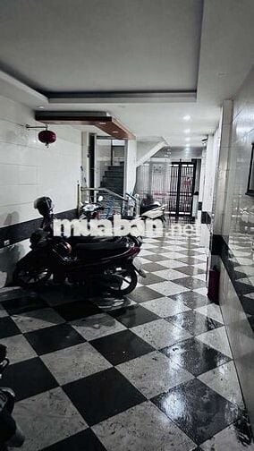 Ngã 3 -Mặt Bằng Kinh Doanh -sẵn dòng tiền