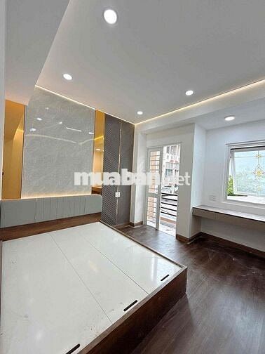 Sẵn Nội Thất | Chợ Cây Quéo | 3 Tầng Sân Thượng | ~28m² | Gia Đình 5N