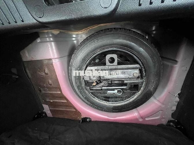 Ford Fiesta 2013 1.6 AT Hatchback - 107000 km