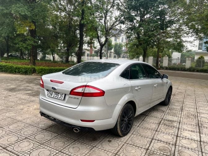 Gua đình cần bán Ford Mondeo 2011 zin hết 