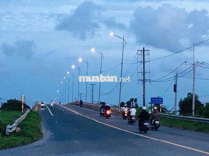 CẦN BÁN 128.8M2 ĐẤT XÃ THẠNH LỘC CÁCH TUYẾN CHÁNH 900M