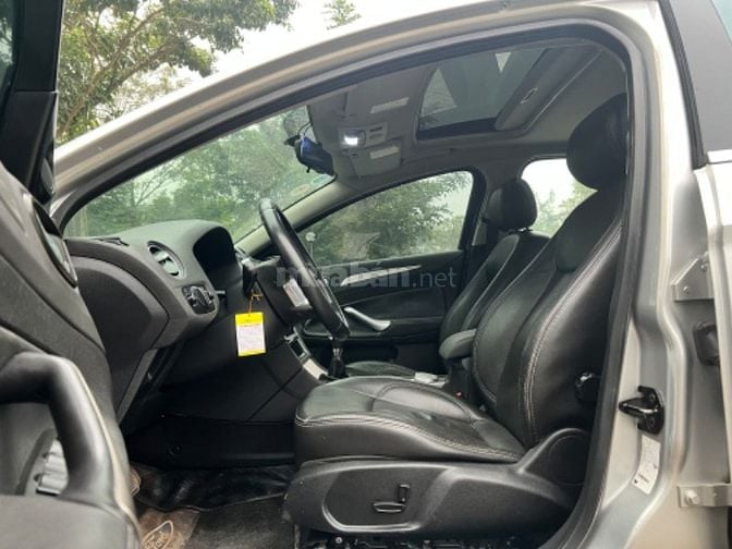 Gua đình cần bán Ford Mondeo 2011 zin hết 