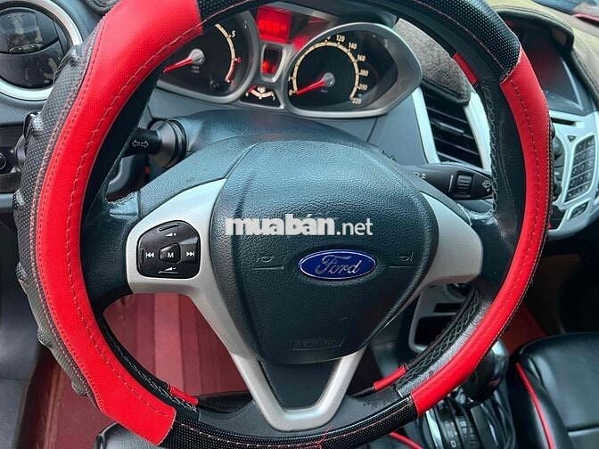 Ford Fiesta 2013 1.6 AT Hatchback - 107000 km