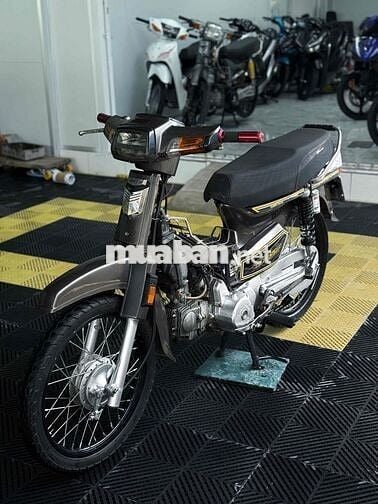 Honda Dream TQ Xám 110cc