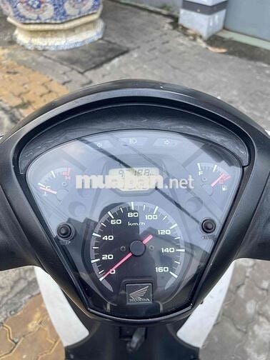 Xe chính chủ Honda SH Việt 150 Trắng - 62A-24.524