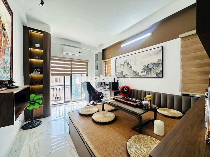 BÁN NHÀ 5 TẦNG CẠNH CHỢ ĐỒNG DINH – NGÕ THOÁNG – FULL NỘI THẤT CHÂU ÂU