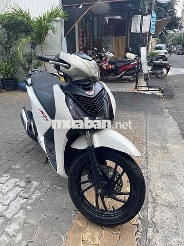 Xe chính chủ Honda SH Việt 150 Trắng - 62A-24.524