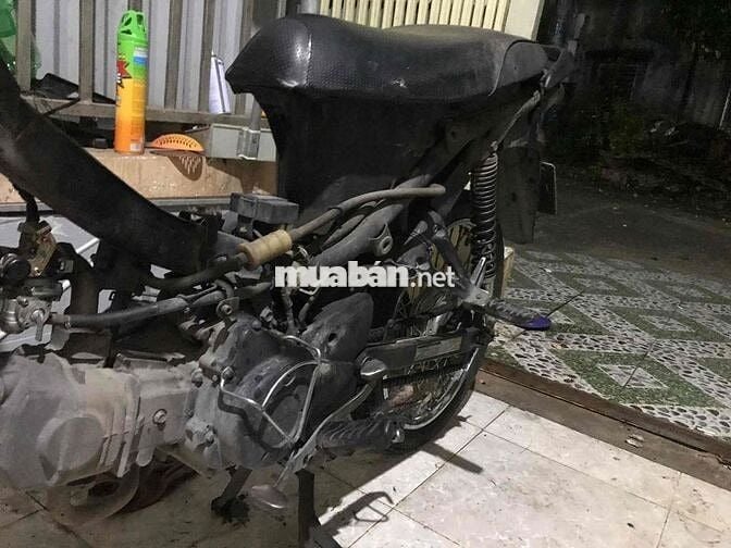 Xe máy S110 Đen Hư hỏng