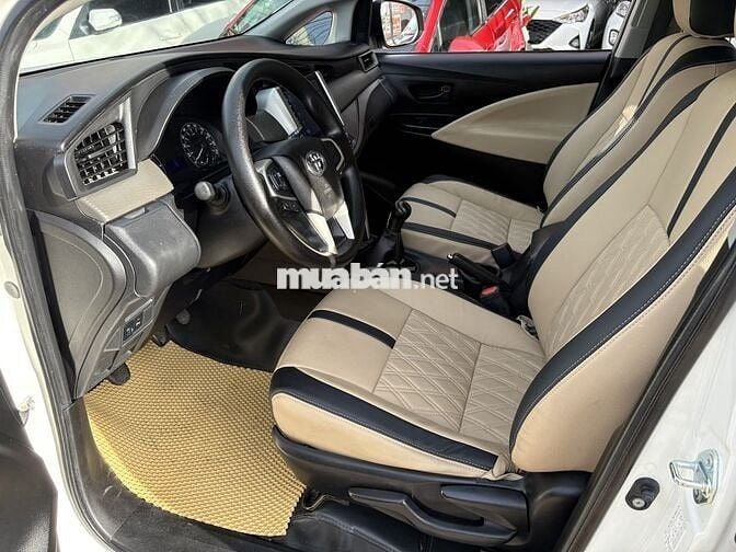 Toyota Innova 2019 2.0E - 94000 km