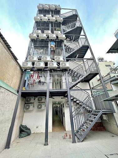 TÒA NHÀ CHDV SIÊU DÒNG TIỀN 300TR/THÁNG–TRUNG TÂM QUẬN TÂN PHÚ SẦM UẤT