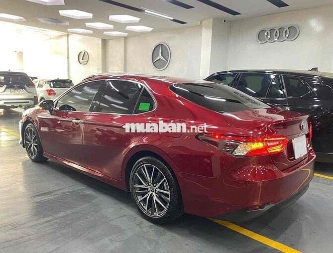 Toyota Camry 2022 2.0 Q 17000 km