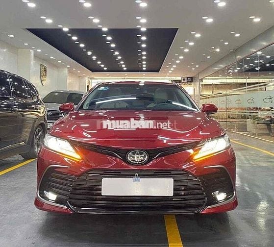 Toyota Camry 2022 2.0 Q 17000 km