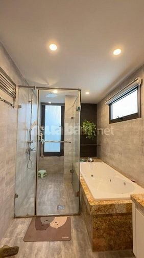 Thái Hà phố VIP, 6 Tầng thang máy, Mặt tiền 5m, ôtô cạnh nhà, 13 tỷ