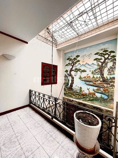 Biệt thự Công viên 190m2(10 x 19) đường 8m Tầm Vu Bình Thạnh ven sông