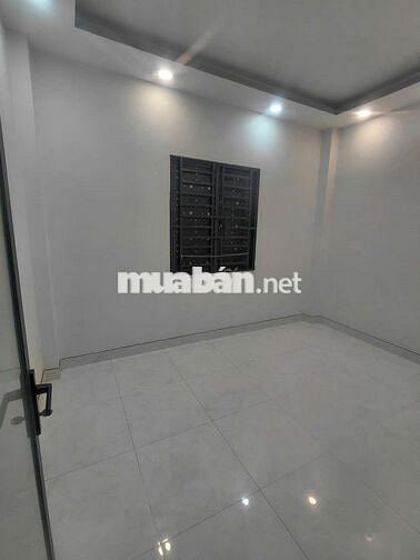 CHO THUÊ NHÀ NGUYÊN CĂN CẠNH UBND HUYỆN NHÀ BÈ (CŨ)