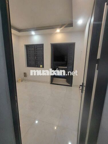 CHO THUÊ NHÀ NGUYÊN CĂN CẠNH UBND HUYỆN NHÀ BÈ (CŨ)