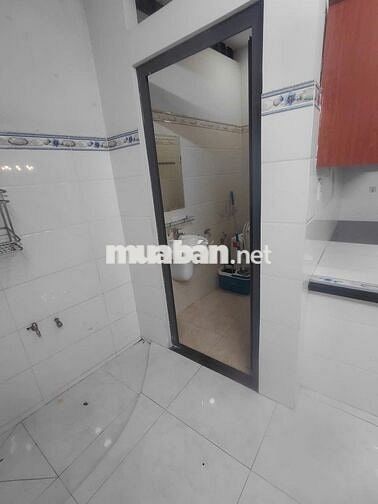 CHO THUÊ NHÀ NGUYÊN CĂN CẠNH UBND HUYỆN NHÀ BÈ (CŨ)