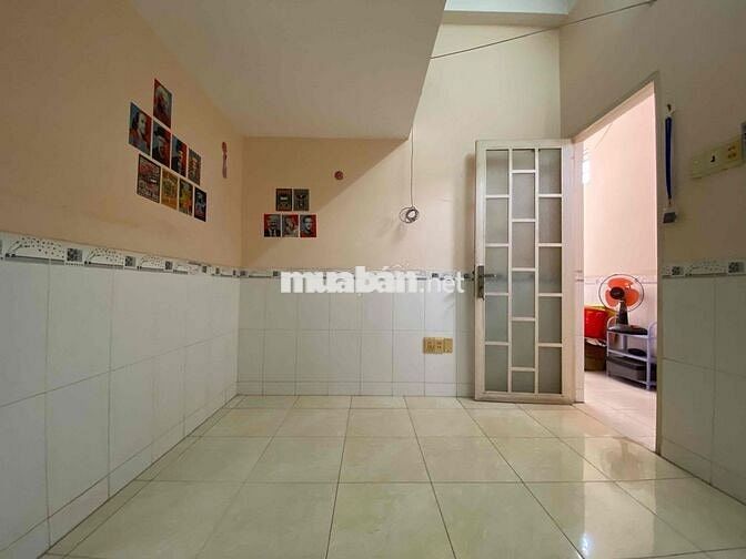 Phòng Trọ Quận 4 Đẹp Rẻ Có Máy Lạnh, WC