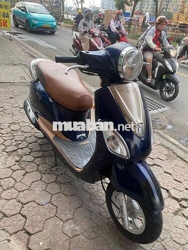 xe Venus Fi 125 xanh