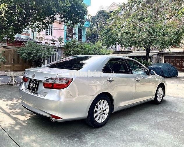 Toyota Camry 2.0E 2015 ĐK 2016 1 chủ BD full hãng