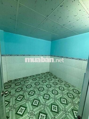 Nhà C4 Dĩ An ở ngay. DT: 57m2, sổ riêng, chỉ hơn 2 tỷ