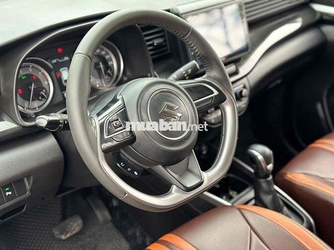 Suzuki XL7 2022 Đen 68000 km