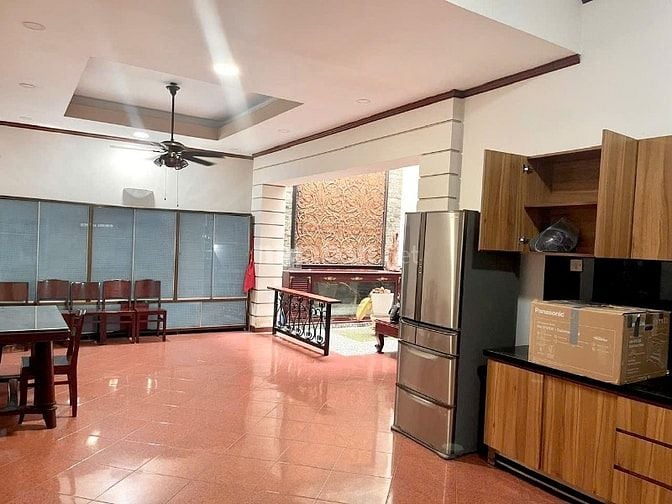 Biệt thự Công viên 190m2(10 x 19) đường 8m Tầm Vu Bình Thạnh ven sông