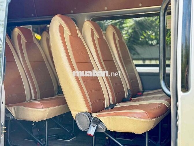 Transit 2023 – Xe Chạy Dịch Vụ Chuẩn, Giá Tốt