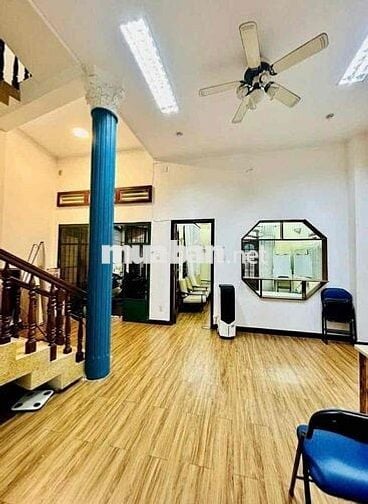 Cần Gả Em Biệt Thự Trắng Luxury Ngay Trung Tâm Phú Nhuận