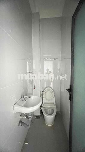 💖💖💖Cho thuê nhà nguyên căn 4 Phòng ngủ đường 8m nguyễn Thị Hương Nhà è