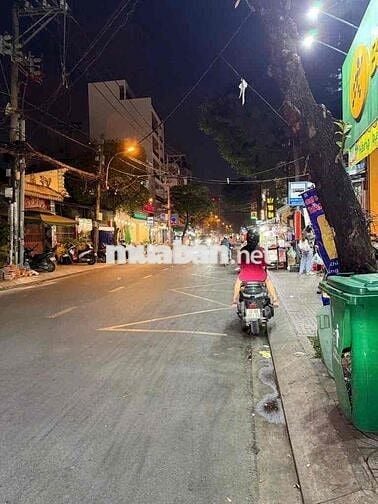 Nhà mặt tiền 4 tang kd 79m2 Cầu Xéo Tân Phú vị trí sầm uất