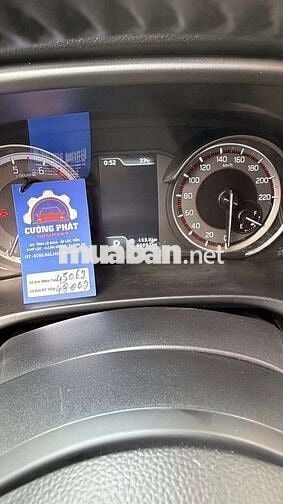 Suzuki 2022 GLX AT - 46000 km chuẩn nguyên zin
