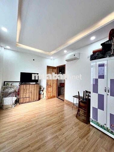 Nhà 4 tầng đẹp Bà Hom Q6 58m2 ( 5n x 11.5m) ở hoặc cho thuê