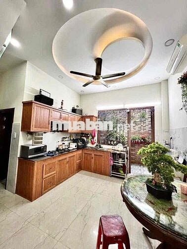 Nhà 4 tầng đẹp Bà Hom Q6 58m2 ( 5n x 11.5m) ở hoặc cho thuê