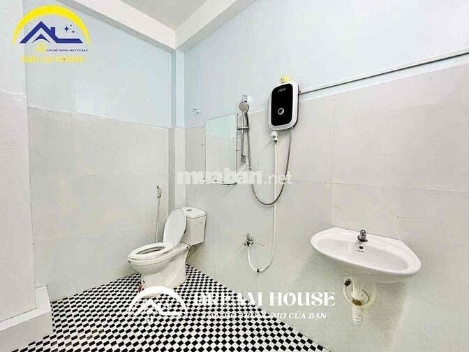 CHO THUÊ CĂN HỘ 40m2 - FULL NỘI THẤT - MÁY GIẶT RIÊNG- NGAY NGUYỄN SƠN