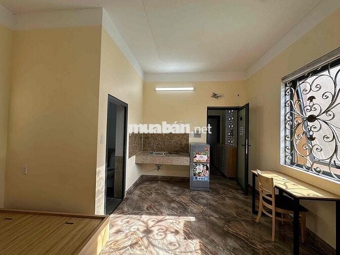 Sang nhượng lại dãy trọ 8 phòng có nội thất