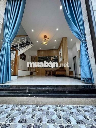 Nhà 3 Tầng Gần Bến Xe 2 Ô Tô Tránh Nhau-Nhà 2mk Nguyễn Mộng Tuân