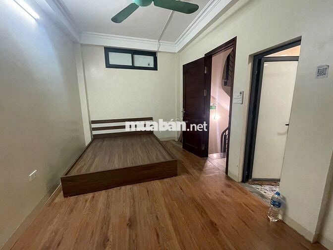 CHO THUÊ PHÒNG KHÉP KÍN ngõ 62 PHỐ TRÚC KHÊ 3.2TR/THÁNG