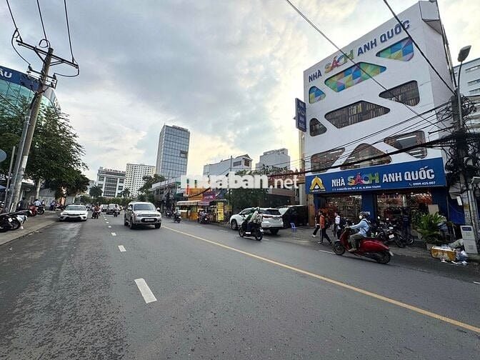 🏛8,3mx20m🏛 Tòa nhà 4 tầng❌Mặt tiền số 7-9 Nguyễn Gia Trí, Q.Bình Thạnh
